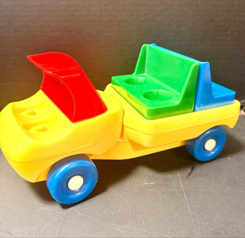 LITTLE TIKES Vintage 1985 Change Around Yellow Flatbed Truck Figure set #1